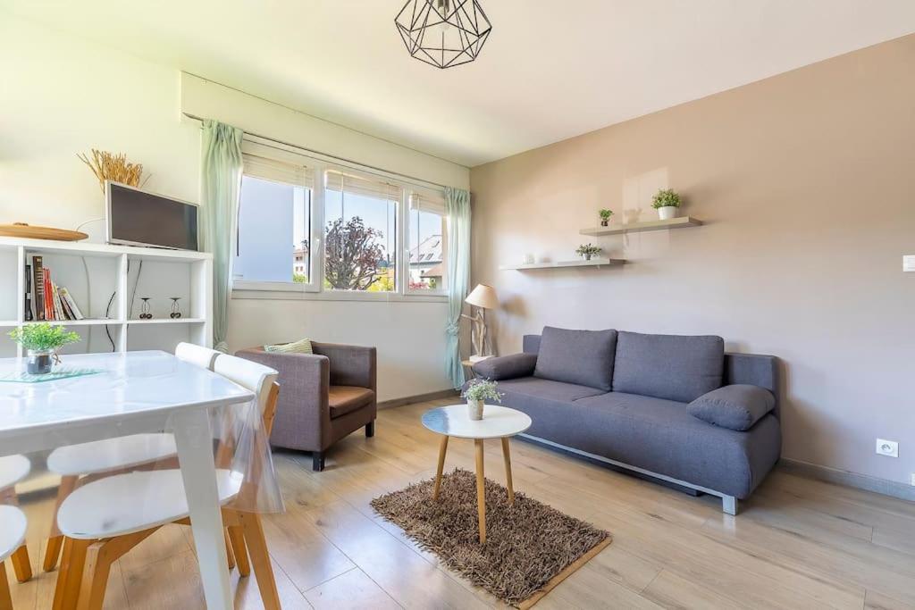 Appart Cosy Annecy Parking Et Velos Gratuit Bagian luar foto