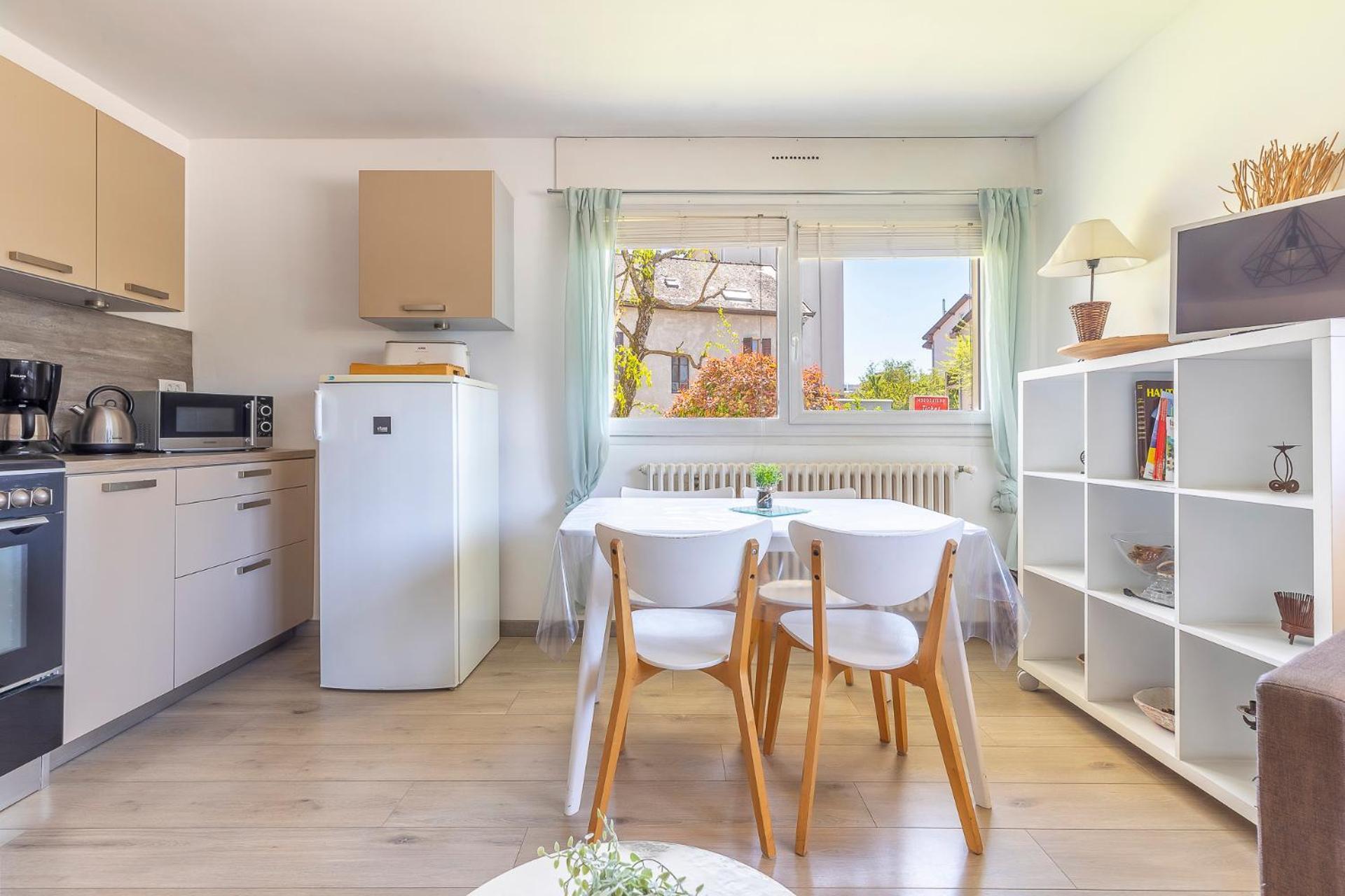Appart Cosy Annecy Parking Et Velos Gratuit Bagian luar foto